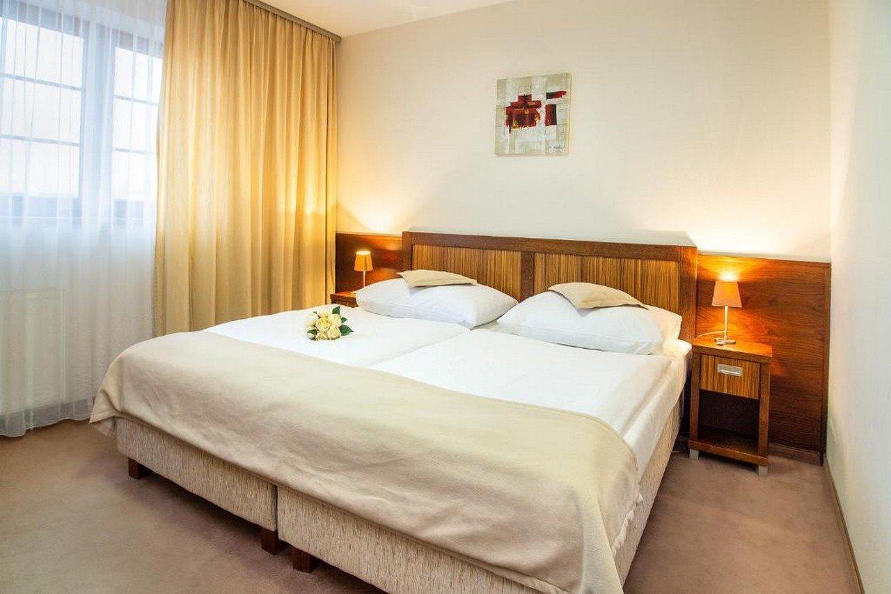 Hotel Academic 즈볼렌 외부 사진